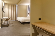 Hotel Restaurante Landaben Habitación Cama