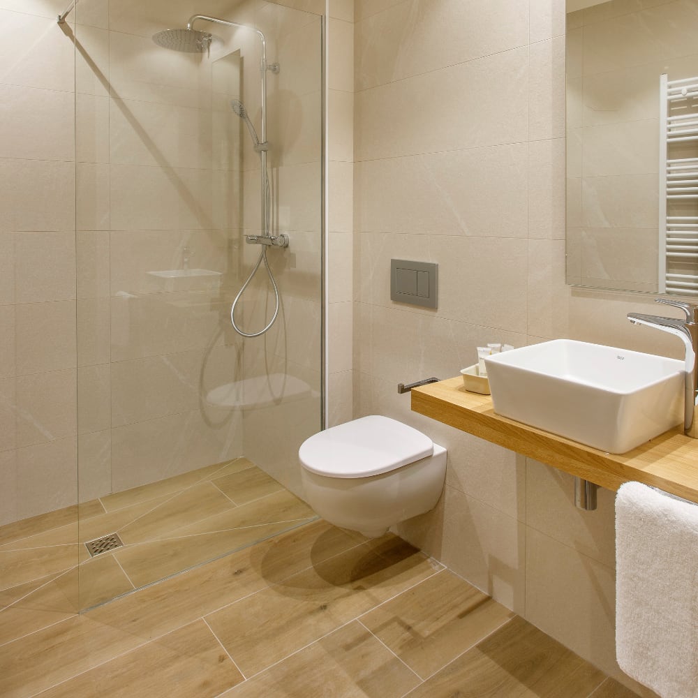Hotel Restaurante Landaben Habitación Cuarto de Baño Hotel Restaurante Landaben Habitación Cuarto de Baño
